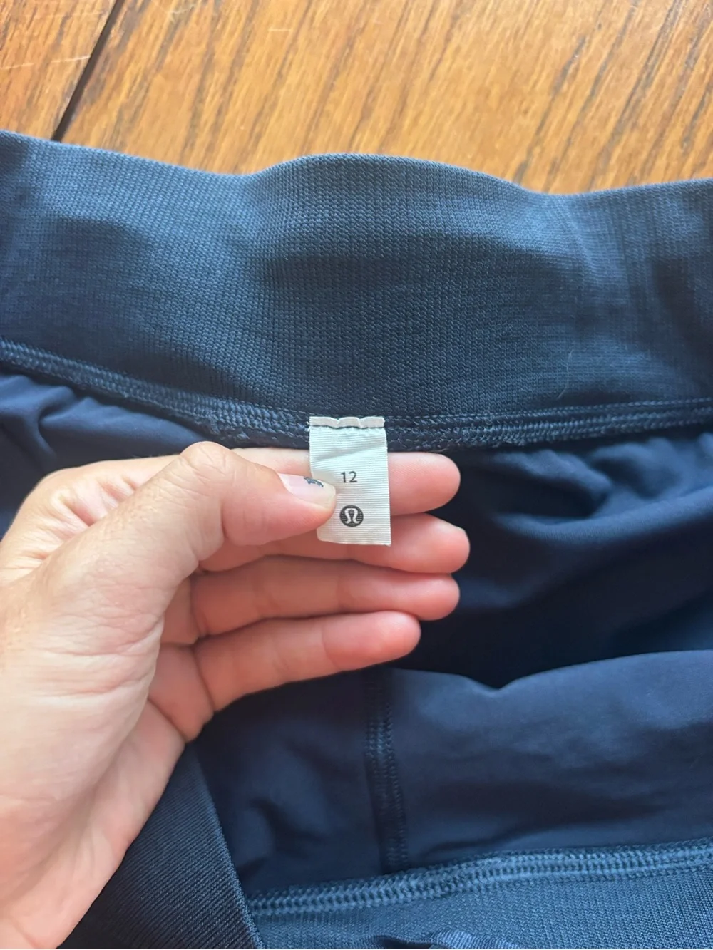 Lululemon swiftly tech high rise skirt tennis true navy size 12